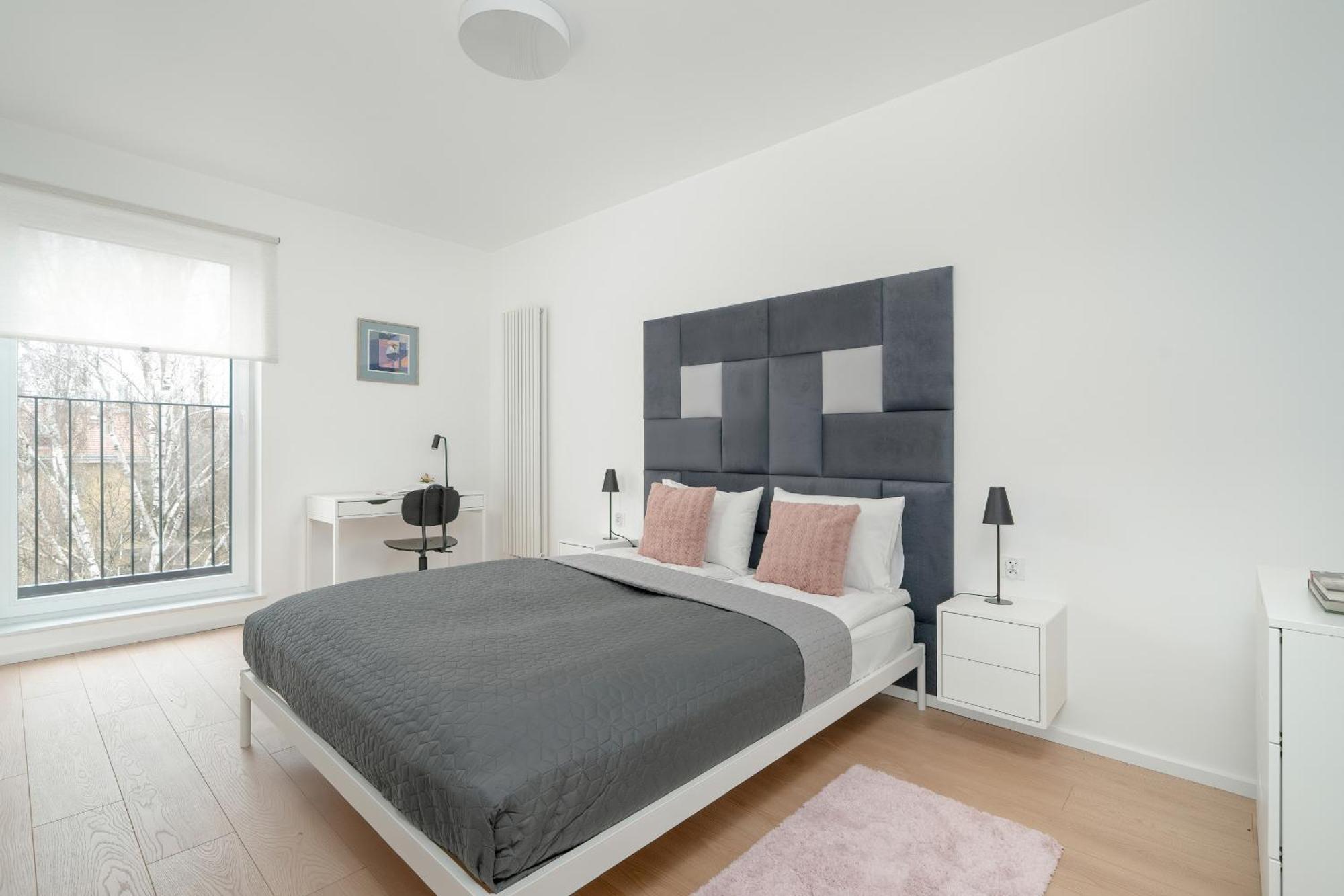 Spacious Apartment With Balcony By Rent Like Home Poznań Exterior foto